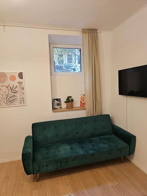 Heart Of City Center 4Br 2Bath 10 Pers ブカレスト エクステリア 写真