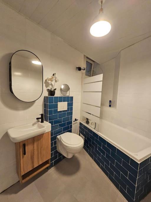 Heart Of City Center 4Br 2Bath 10 Pers ブカレスト エクステリア 写真