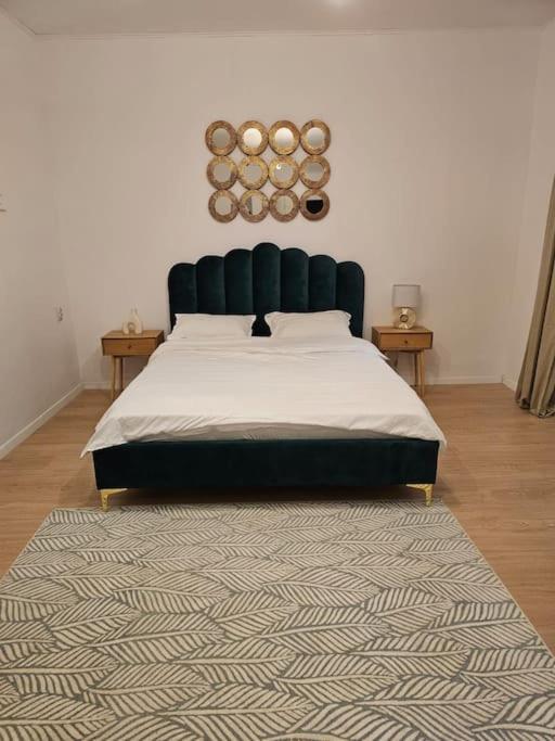 Heart Of City Center 4Br 2Bath 10 Pers ブカレスト エクステリア 写真