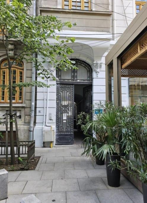 Heart Of City Center 4Br 2Bath 10 Pers ブカレスト エクステリア 写真