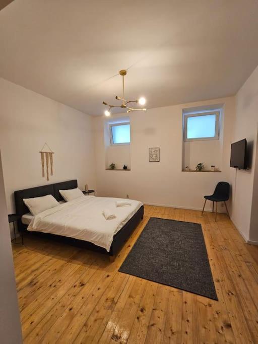 Heart Of City Center 4Br 2Bath 10 Pers ブカレスト エクステリア 写真